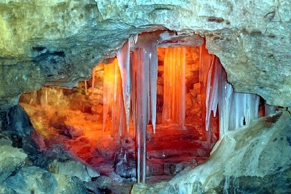 Экскурсия в Кунгурскую ледяную пещеру  > excursion to the Kungur cave