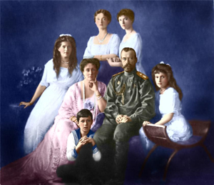 Семья императора Николая II Романова.